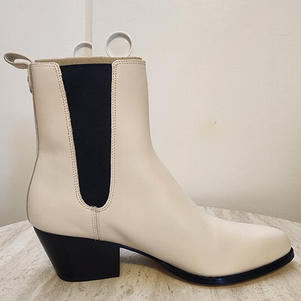 Michael Kors Kinlee Pointed-Toe Pull-On Boo Light Cream 10M - B006 - Picture 3 of 11